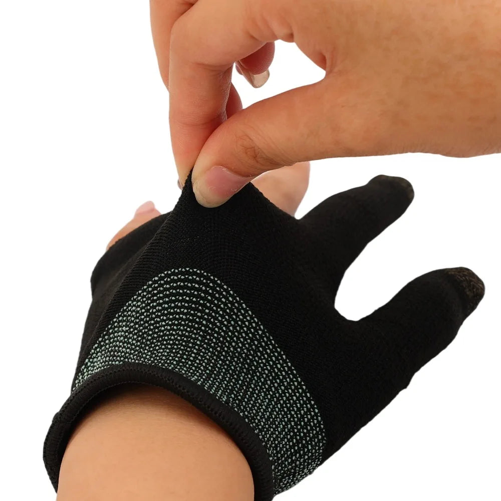 Sweat-Proof Game Gloves Luminous Finger Sleeve Breathable Finger Cots Cover Sensitive Mobile Touch Glove for PUBG Phone Games Exploring 3C Store