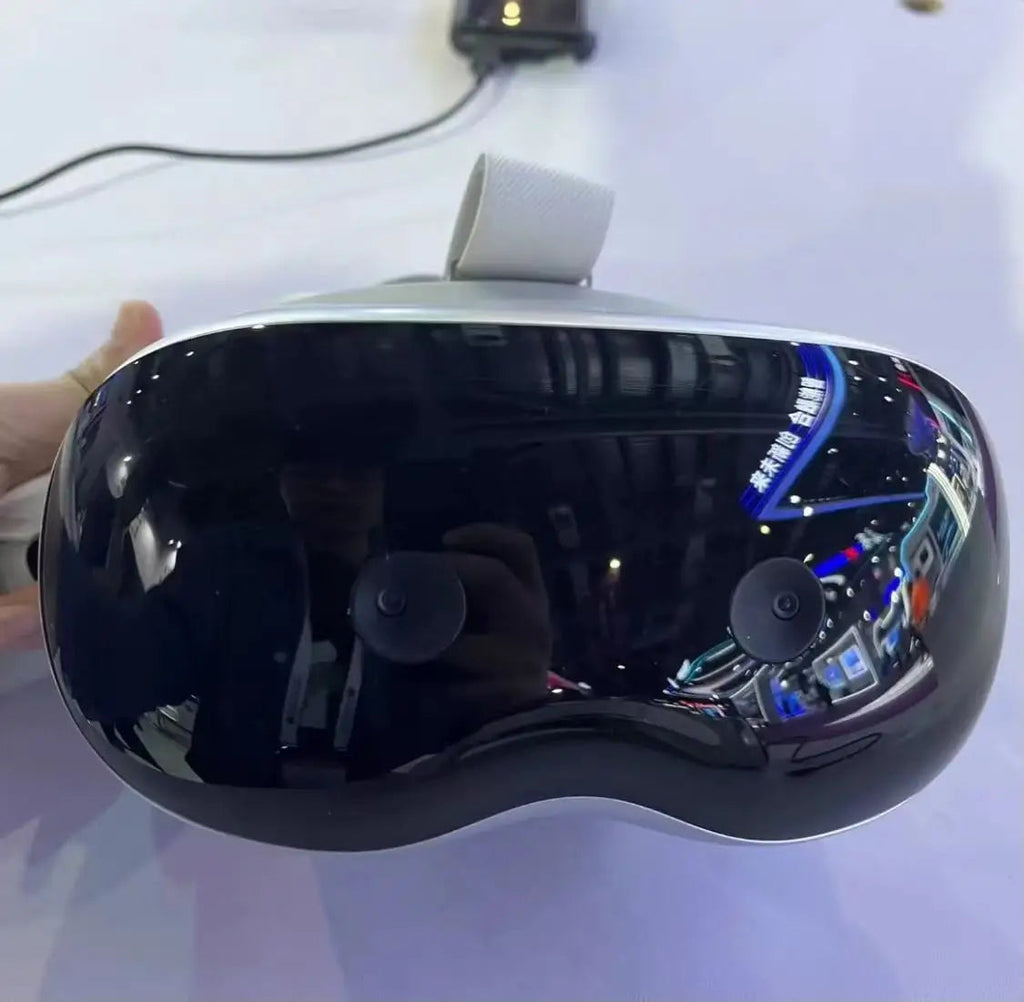 Emdoor All-in-one Vr Ar Mr Device 4k 72hz/90hz 6dof 105 Fov Spatial 4 Glasses VR Omni-in Tech Store